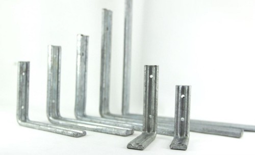 Fluted shelf brackets - fluted,
